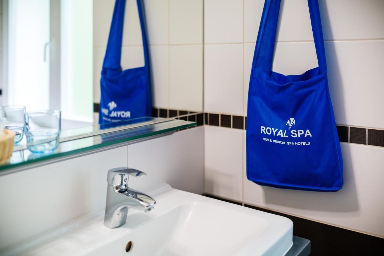 Royal Marianske Lazne Hotel Bagian luar foto