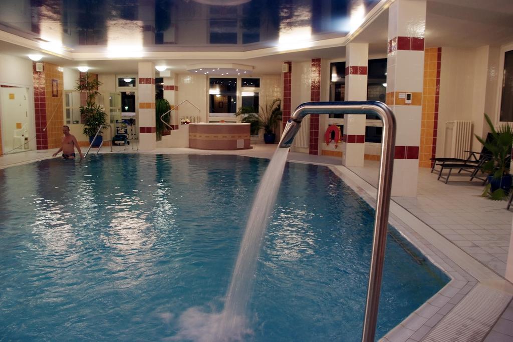 Royal Marianske Lazne Hotel Bagian luar foto