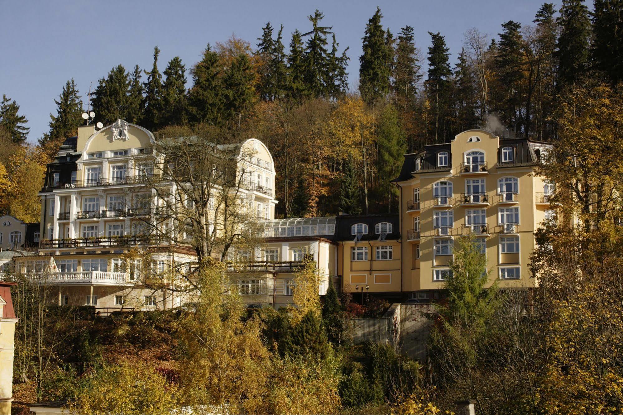 Royal Marianske Lazne Hotel Bagian luar foto